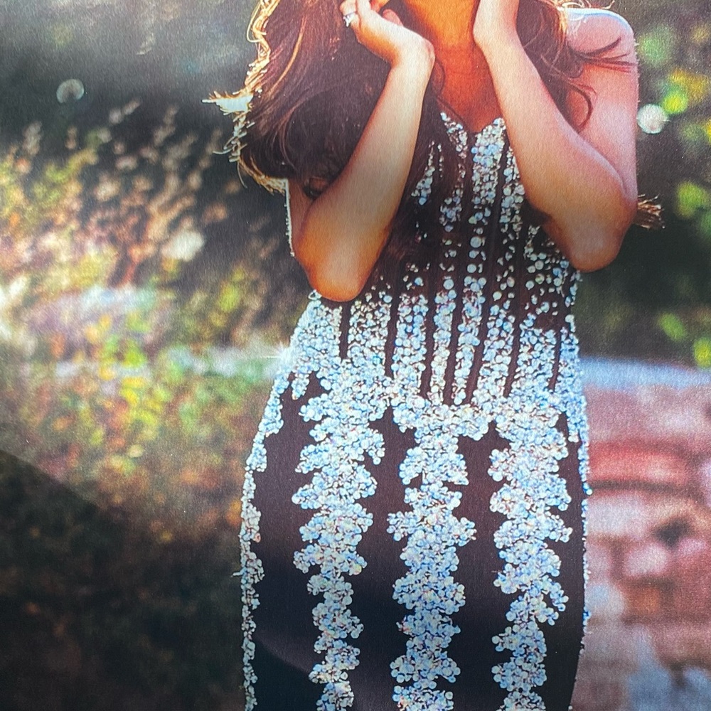 Jovani Prom dress size 2 Worn twice once to Prom and to the Emmys.